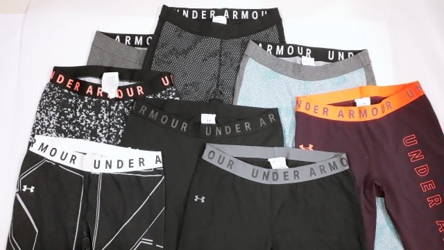 Quần tập nữ Under Armour chữ viền